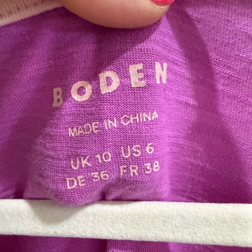 Boden V-Neck Long Sleeve Top Size US 6 purple metallic trim excellent condition - Picture 8 of 8